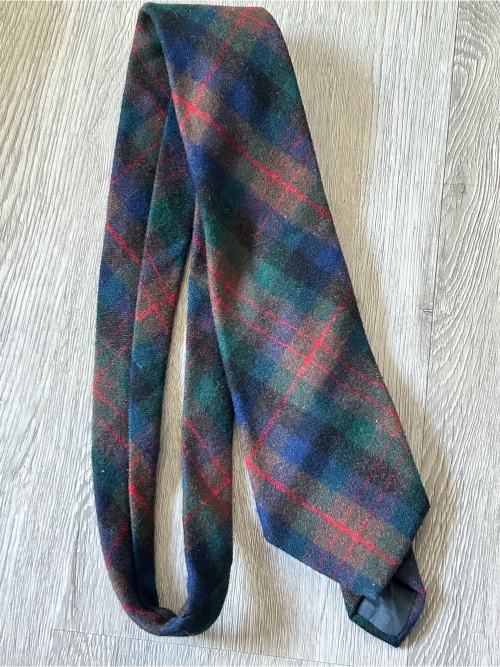 Pendleton Junipet Admiral Cherry Red Tartan Plaid 100% Wool Vintage Tie